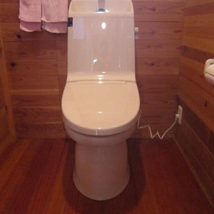 御前崎市　M様邸　トイレリフォーム工事　リクシル　シャワートイレ一体型便器