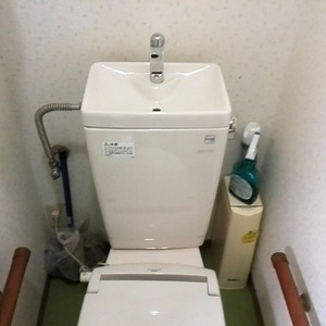 御前崎市　介護施設　トイレ部品修理工事　ＴＯＴＯトイレ