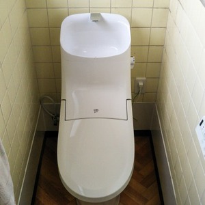 御前崎市　Ｏ様邸　和式から洋式へ　トイレバリアフリーリフォーム　リクシル便器