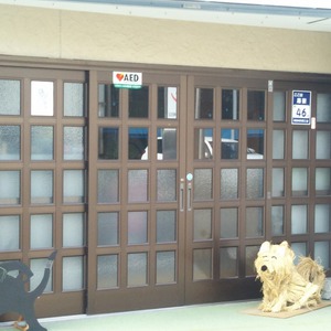 御前崎市の介護施設　リクシル製玄関引き戸へ交換リフォーム工事