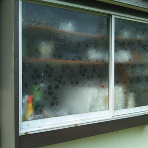 御前崎市　Ｔ様邸　出窓の木製枠をガルバリウム鋼板でカバー