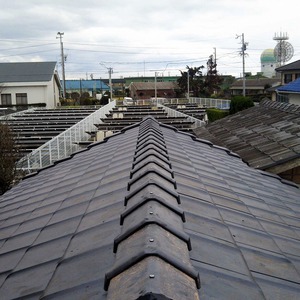御前崎市　Ｉ様店舗　台風で傷んだ作業所の屋根瓦をスレート瓦から陶器瓦へ交換工事