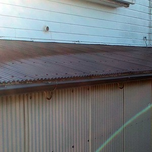 御前崎市　Ｓ様邸物置　波板屋根のはりかえで、雨漏りが直りました