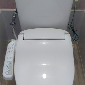 御前崎市　Ｕ様邸　和式から洋式にトイレリフォーム